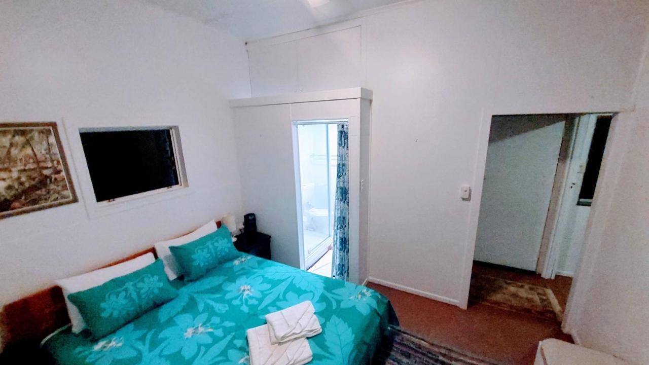 Barefoot Base Tupapa Apartamento Rarotonga Exterior foto