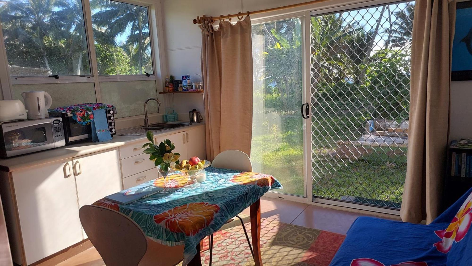 Barefoot Base Tupapa Apartamento Rarotonga Exterior foto